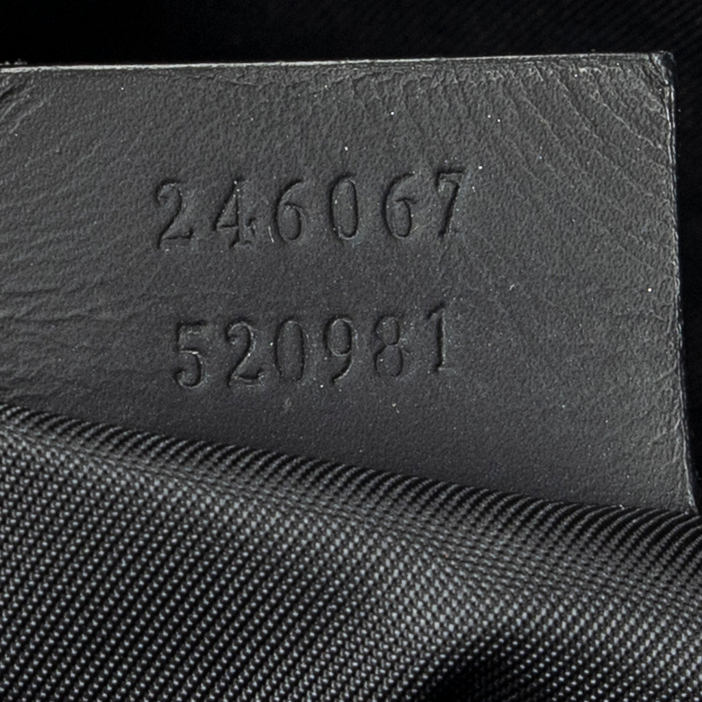 Sac bandoulière Web Medium en caoutchouc messager noir cuir Guccissima