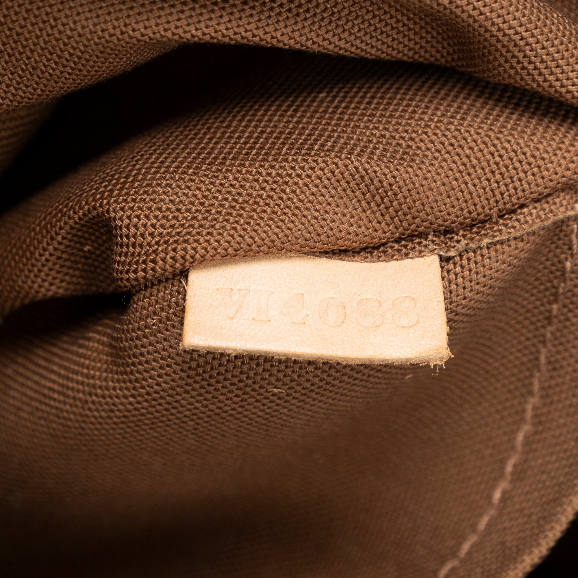 Shoulder Bag Tivoli PM Brown Monogram Canvas