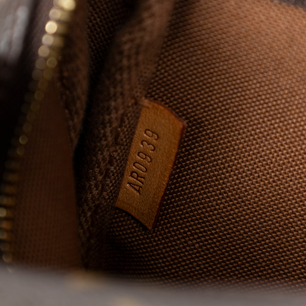 Pouch Pochette Accessoires Brown Monogram Canvas