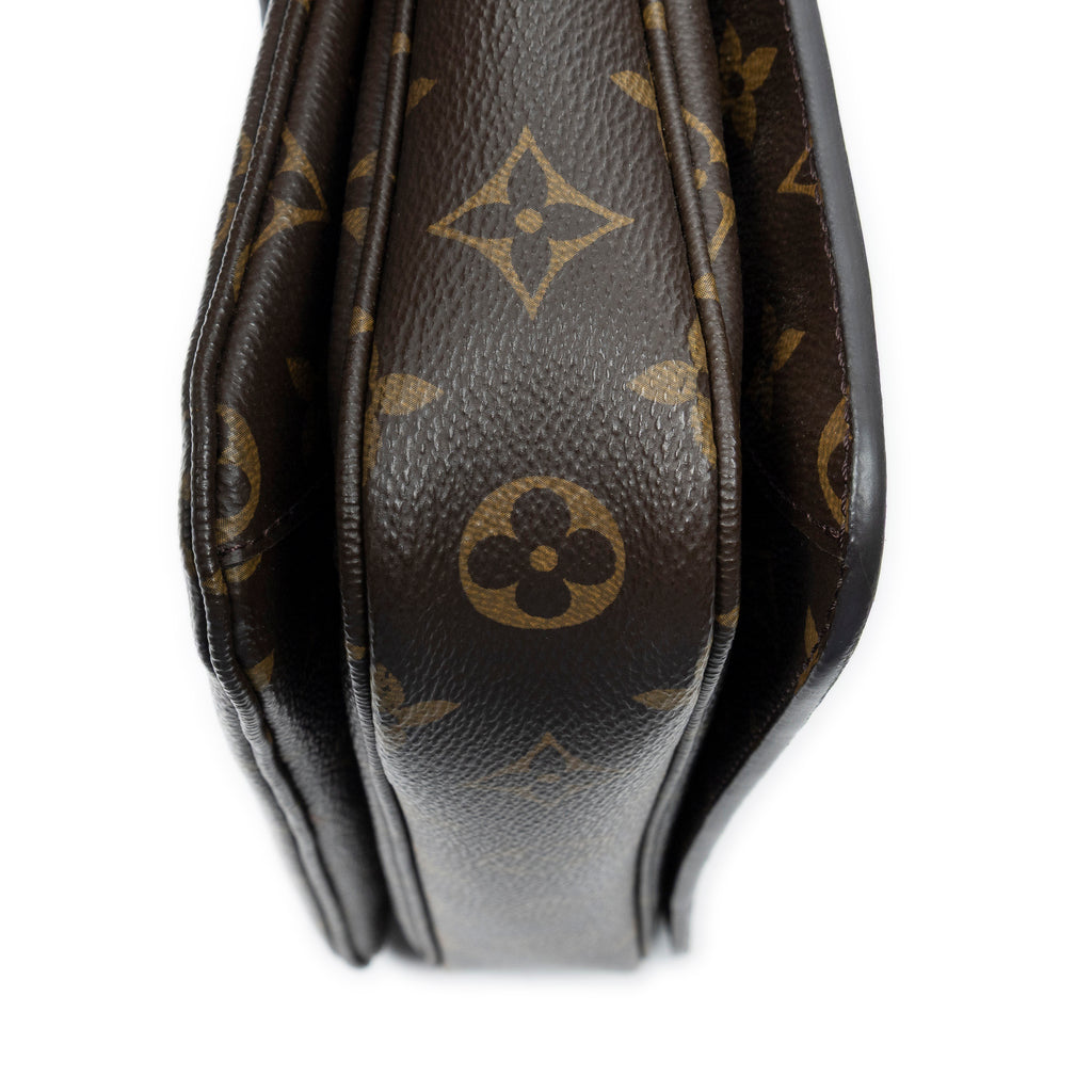 Shoulder Bag Pochette Metis Brown Monogram Canvas
