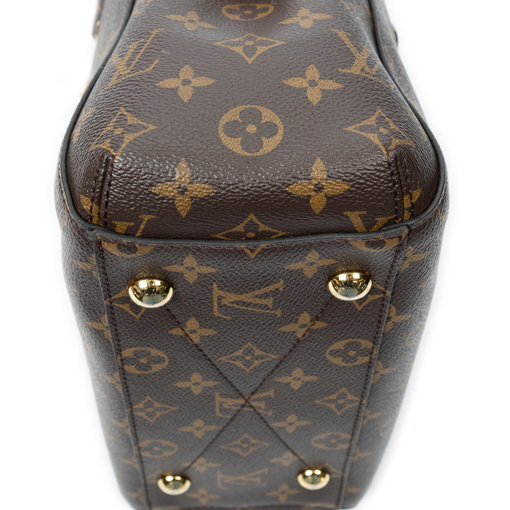 Shoulder Bag Montaigne PM Brown Monogram Canvas