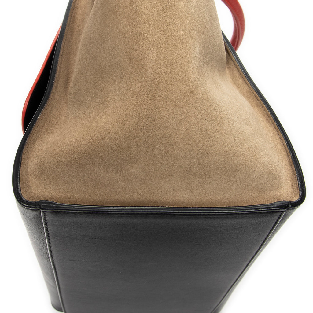 Shoulder Bag Medium Trapeze Red Calfskin Leather