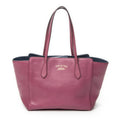 Bolso de hombro pequeño Swing Tote de piel de becerro púrpura