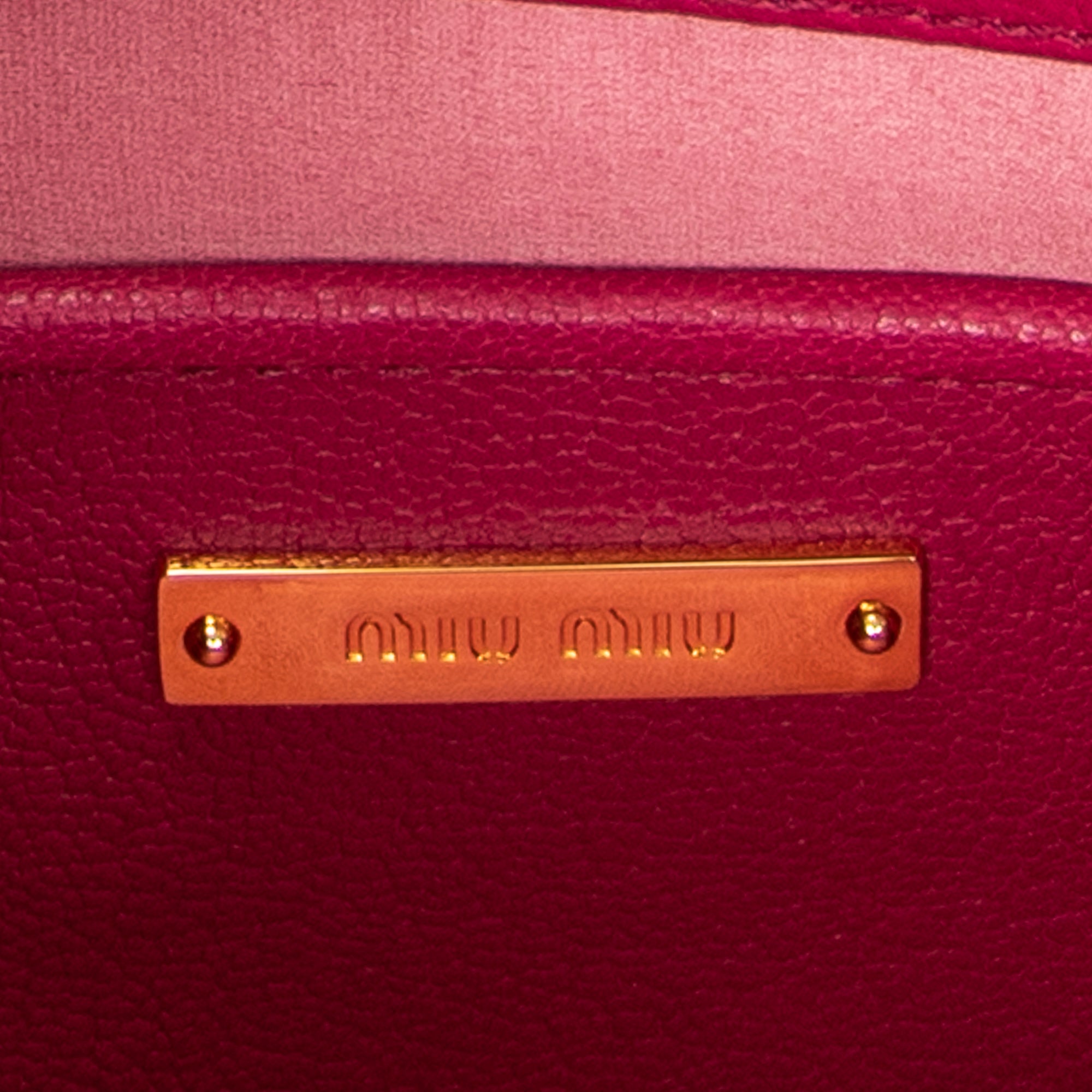 Shoulder Bag Pushlock Executive Tote Pink Calfskin Leather