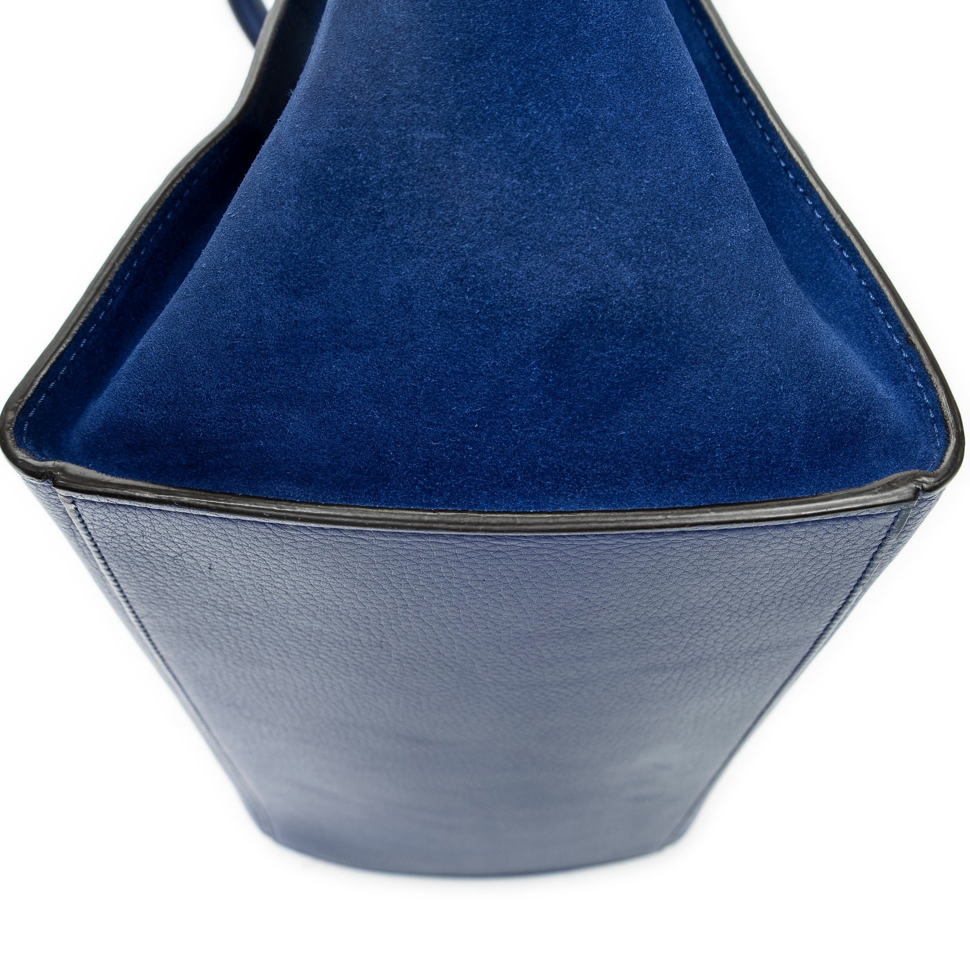 Shoulder Bag Medium Trapeze Blue Grained Calfskin Leather