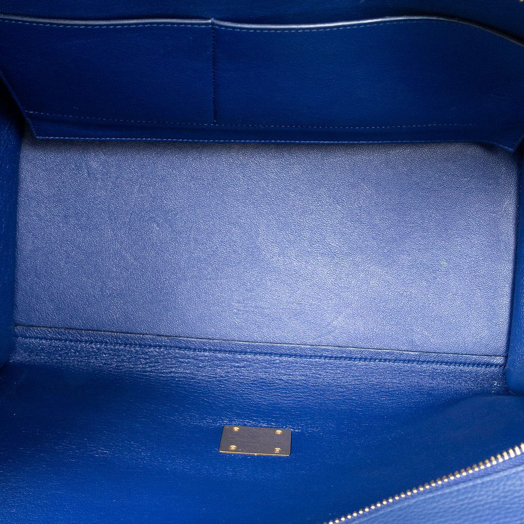 Shoulder Bag Medium Trapeze Blue Grained Calfskin Leather