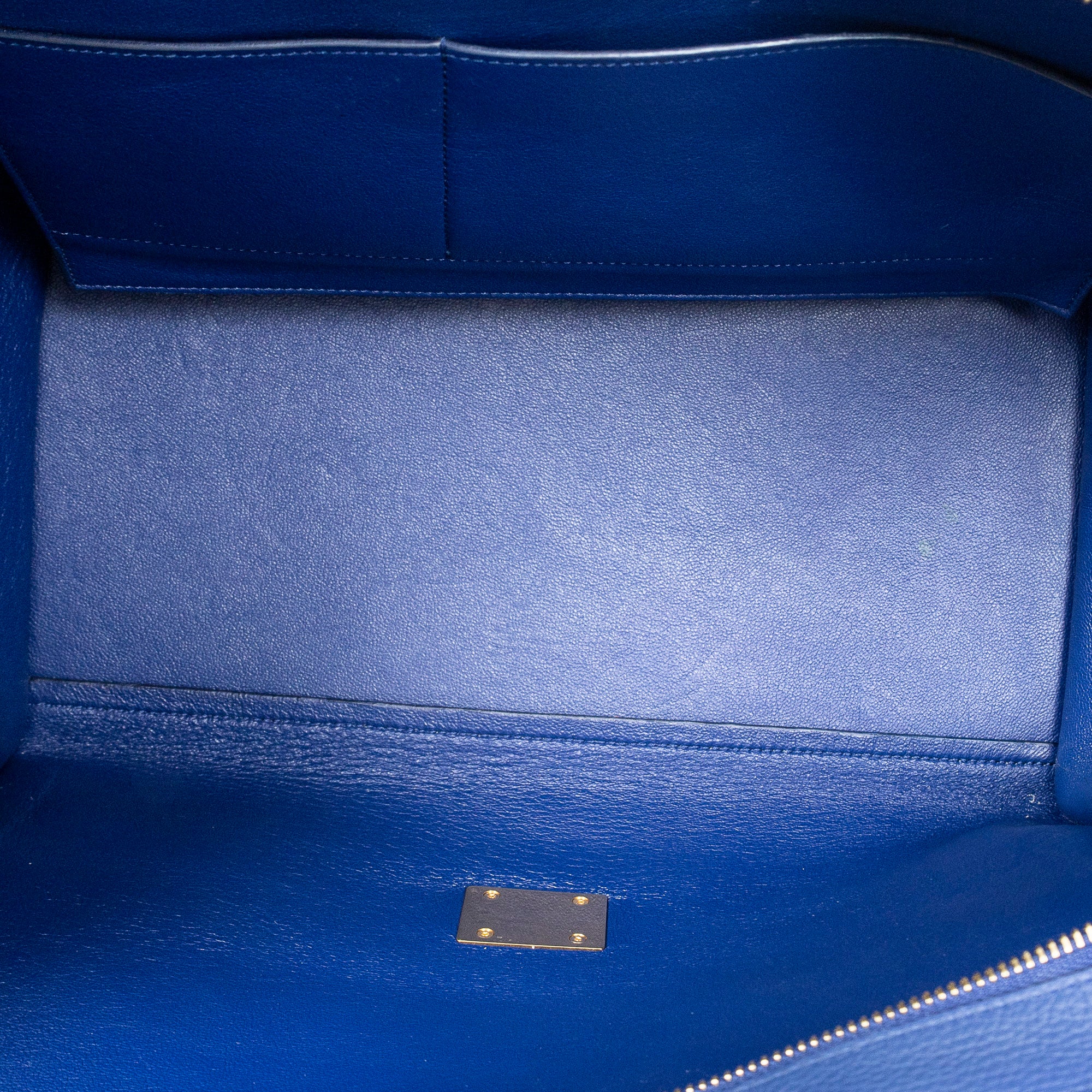 Shoulder Bag Medium Trapeze Blue Grained Calfskin Leather