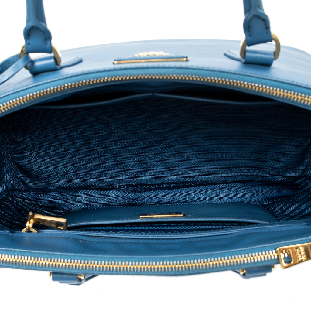 Shoulder Bag Medium Galleria Double Zip Tote Light Blue Saffiano Leather