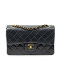 Shoulder Bag Classic Double Flap 23 Black Quilted Lambskin Leather