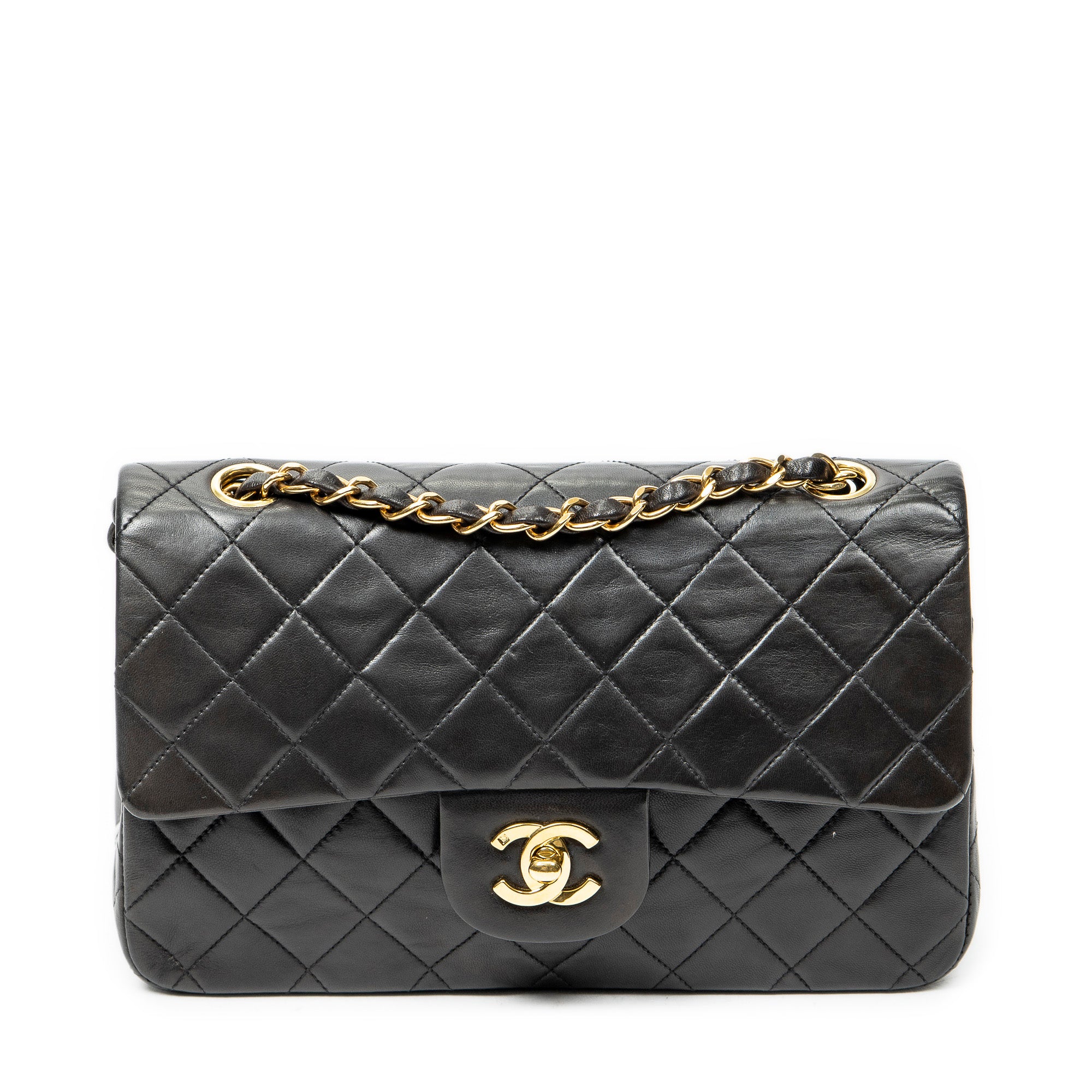 Shoulder Bag Classic Double Flap 23 Black Quilted Lambskin Leather