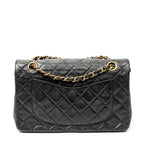 Shoulder Bag Classic Double Flap 23 Black Quilted Lambskin Leather