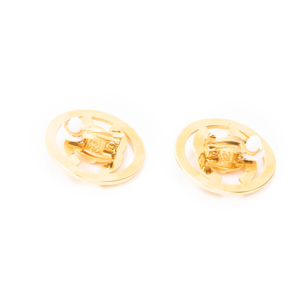 Earrings CC Turn Lock Round Clip On Earrings Gold Gold Plated