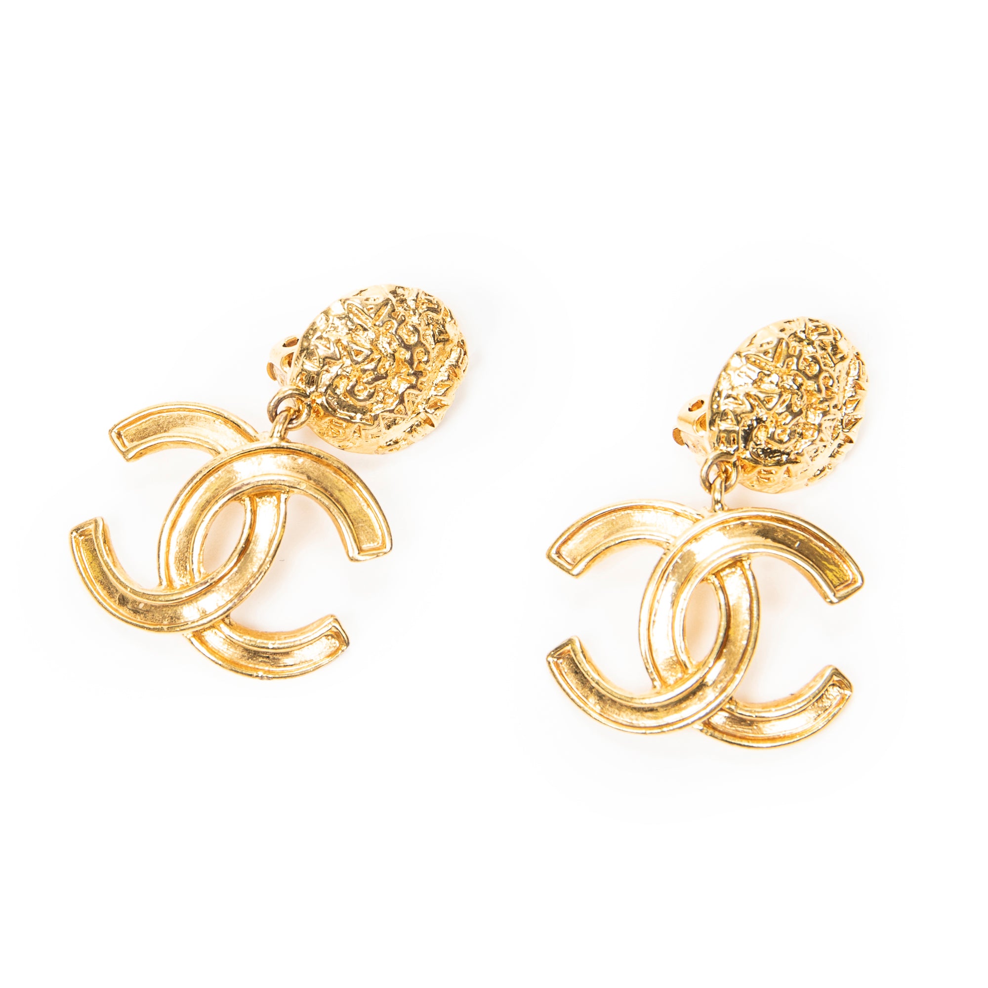 Earrings CC Pendant Clip On Earrings Gold Gold Plated
