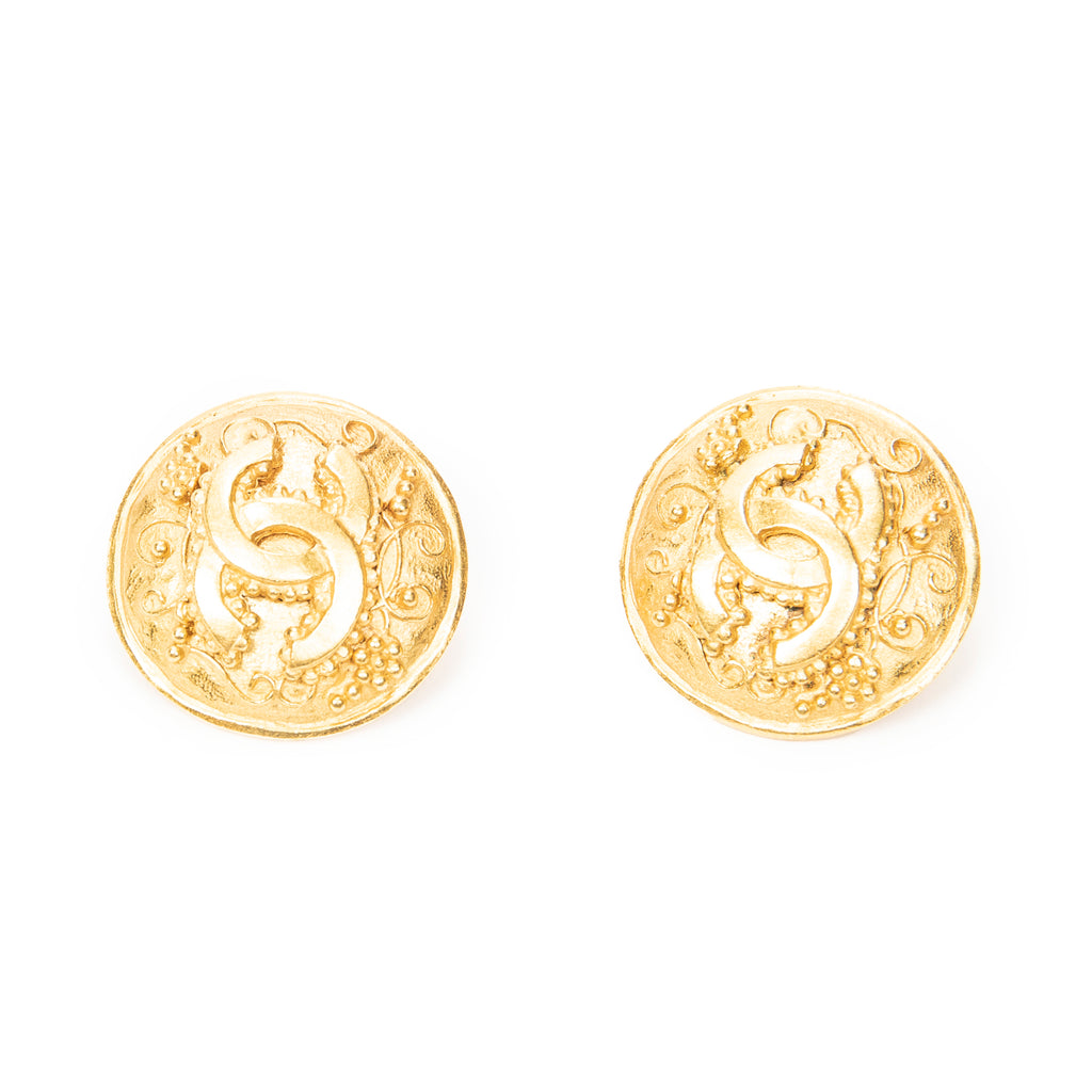 Earrings CC Round Clip On Earrings Gold Gold Plated