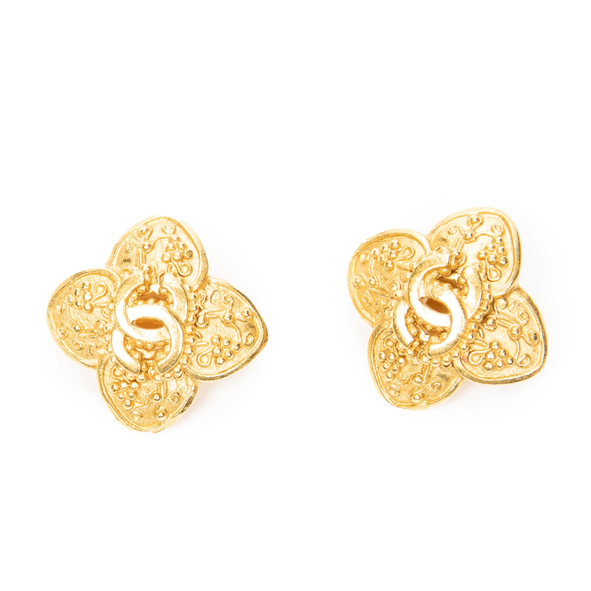 Earrings CC Clover-Shaped Clip On Earrings Gold Gold Plated