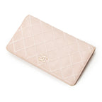 Wallet CC Wild Stitch L Yen Wallet Light Pink Quilted Lambskin Leather