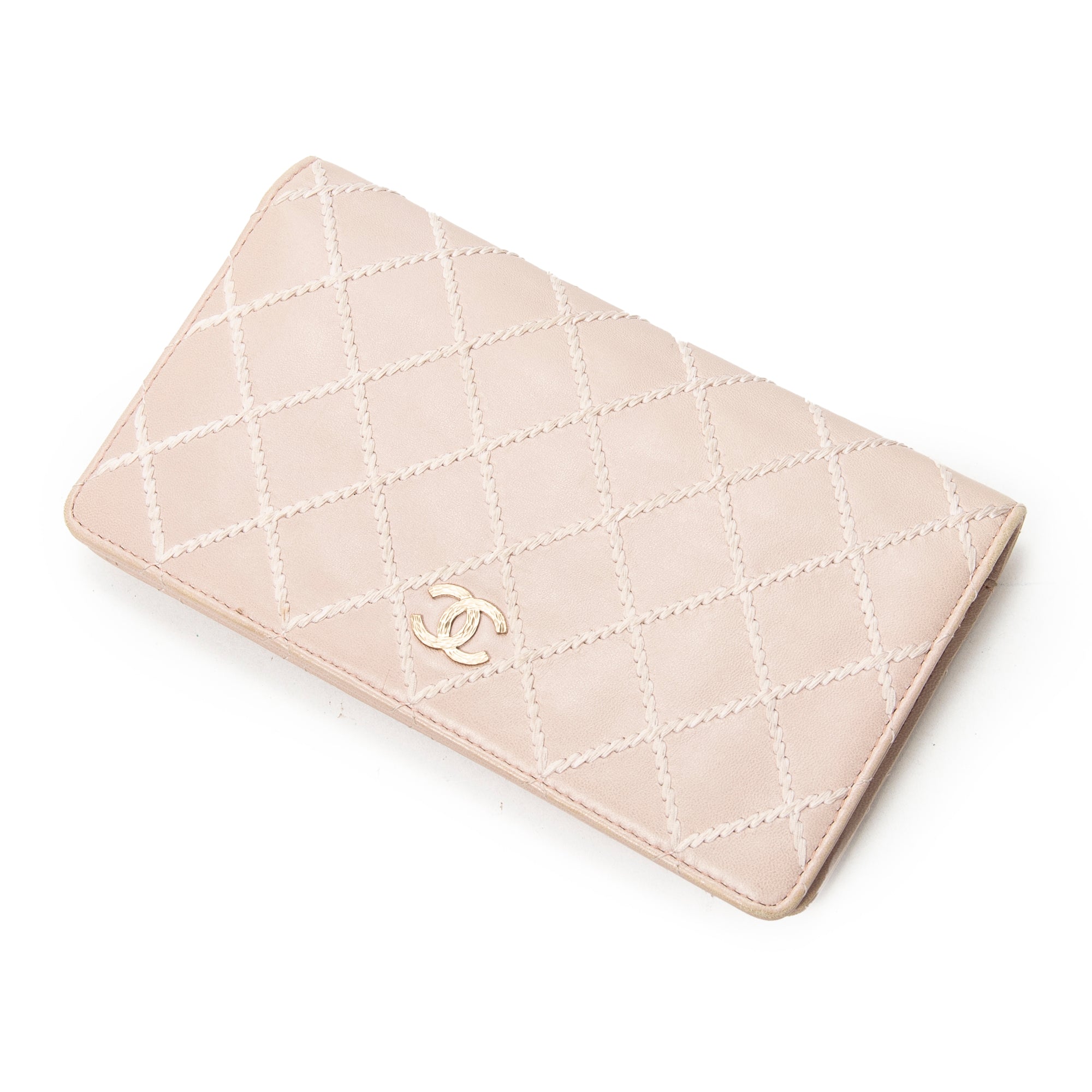 Wallet CC Wild Stitch L Yen Wallet Light Pink Quilted Lambskin Leather