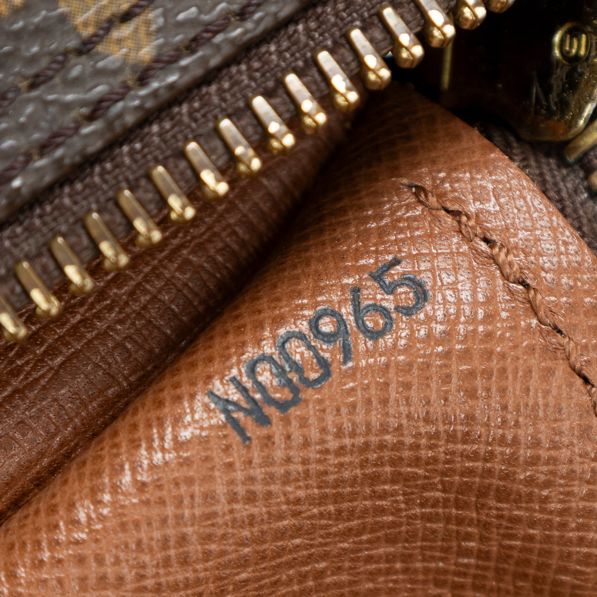 Shoulder Bag Papillon 30 Brown Monogram Canvas