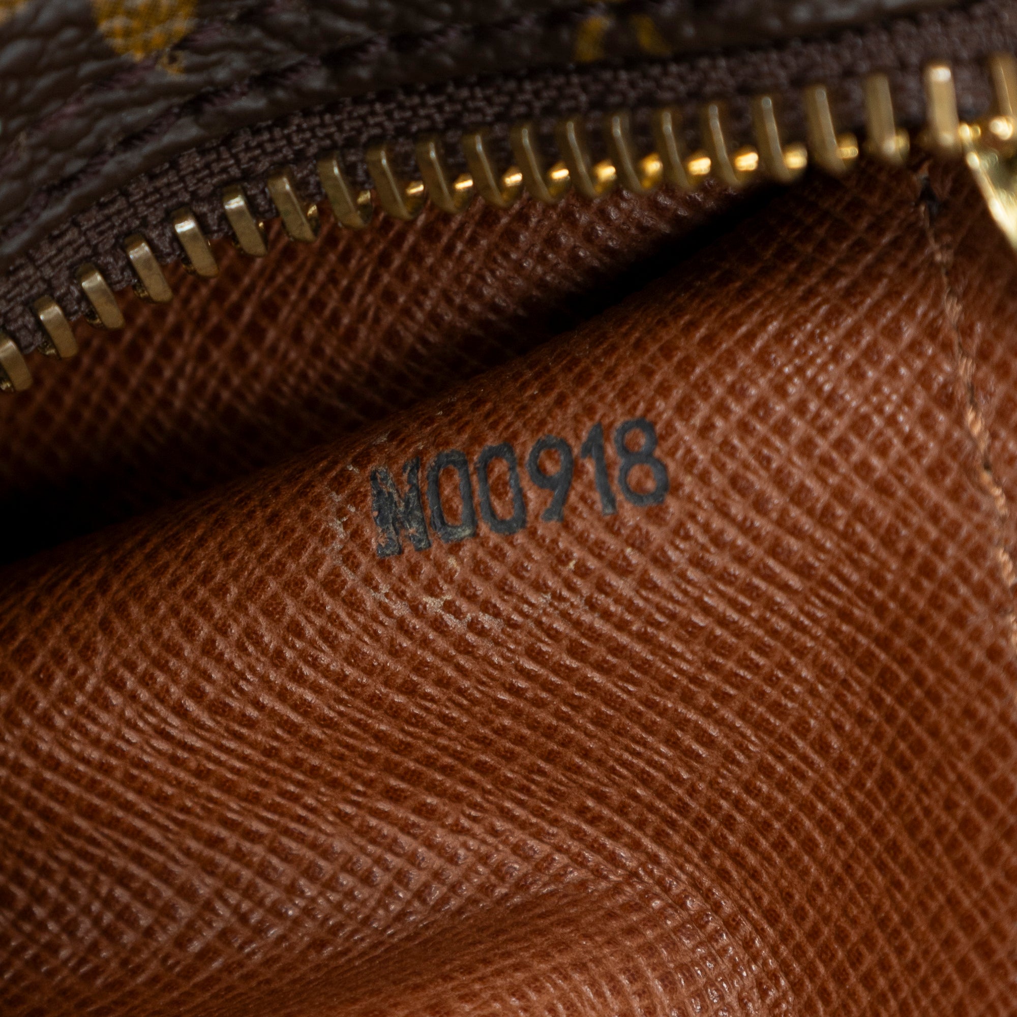 Shoulder Bag Papillon 30 Brown Monogram Canvas