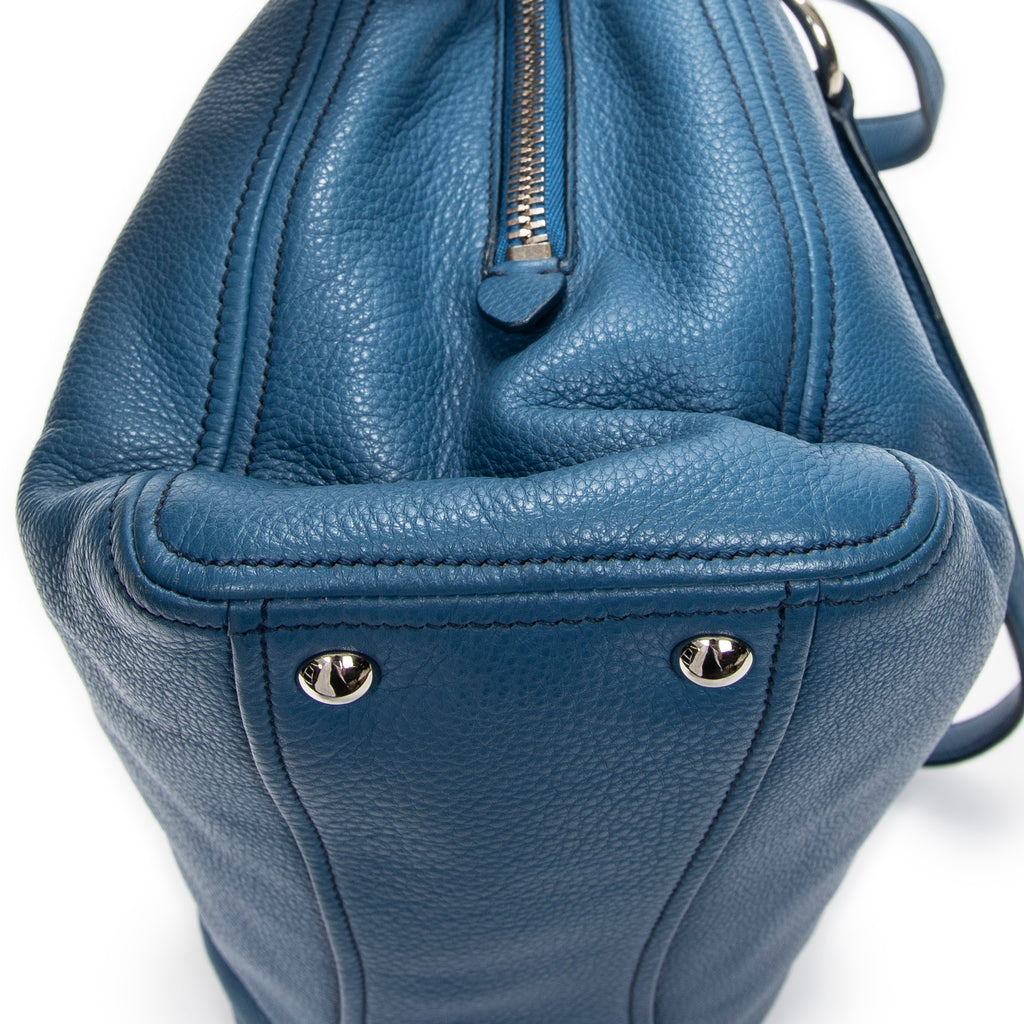 Shoulder Bag Medium Open Tote Blue Calfskin Leather