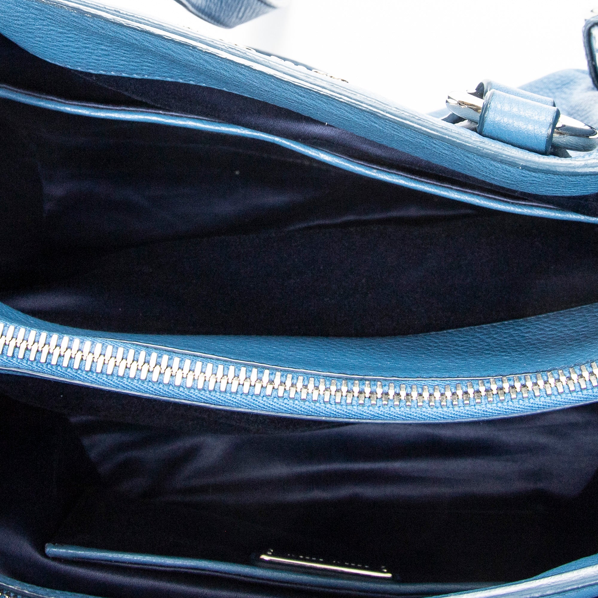 Shoulder Bag Medium Open Tote Blue Calfskin Leather