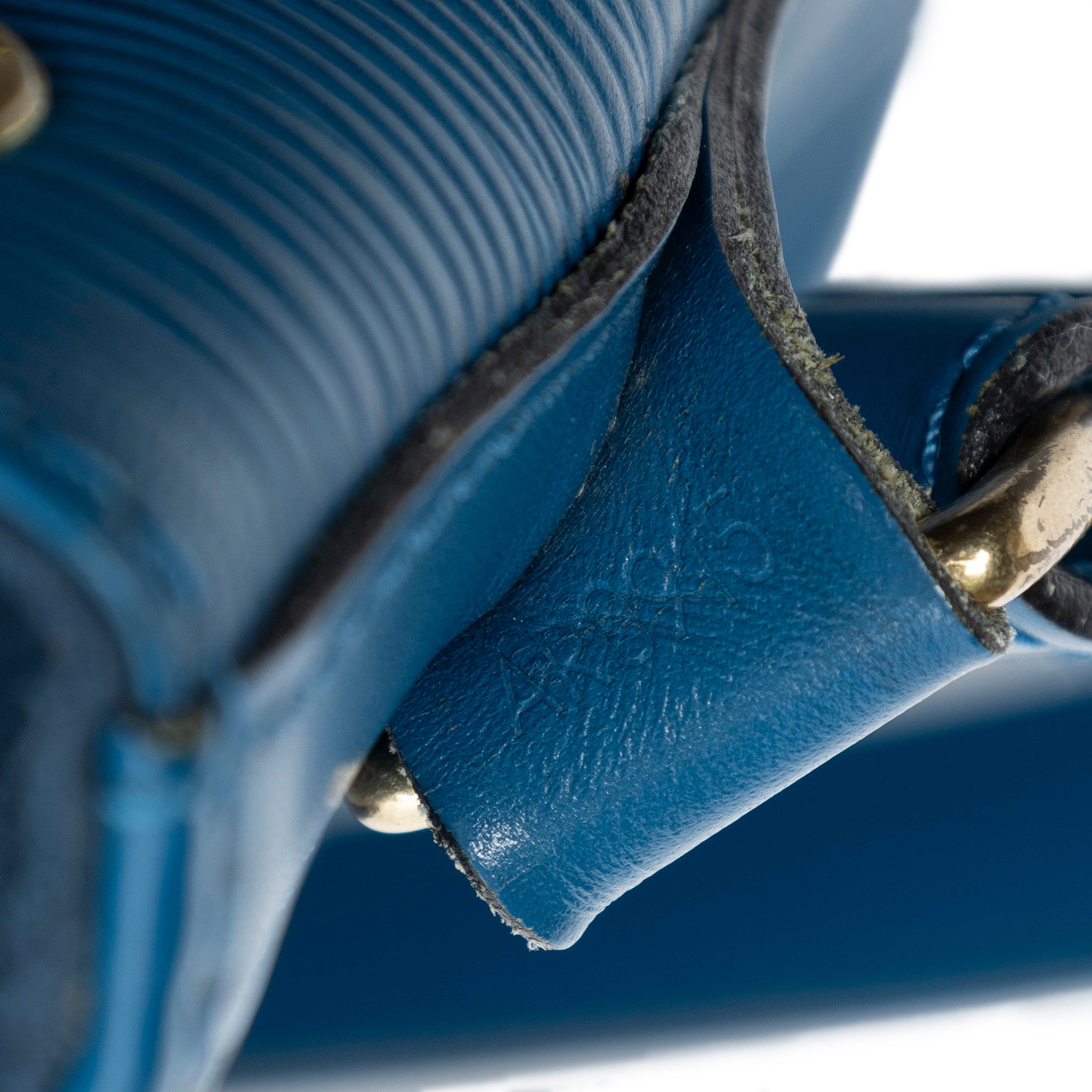 Shoulder Bag Noe PM Blue Epi