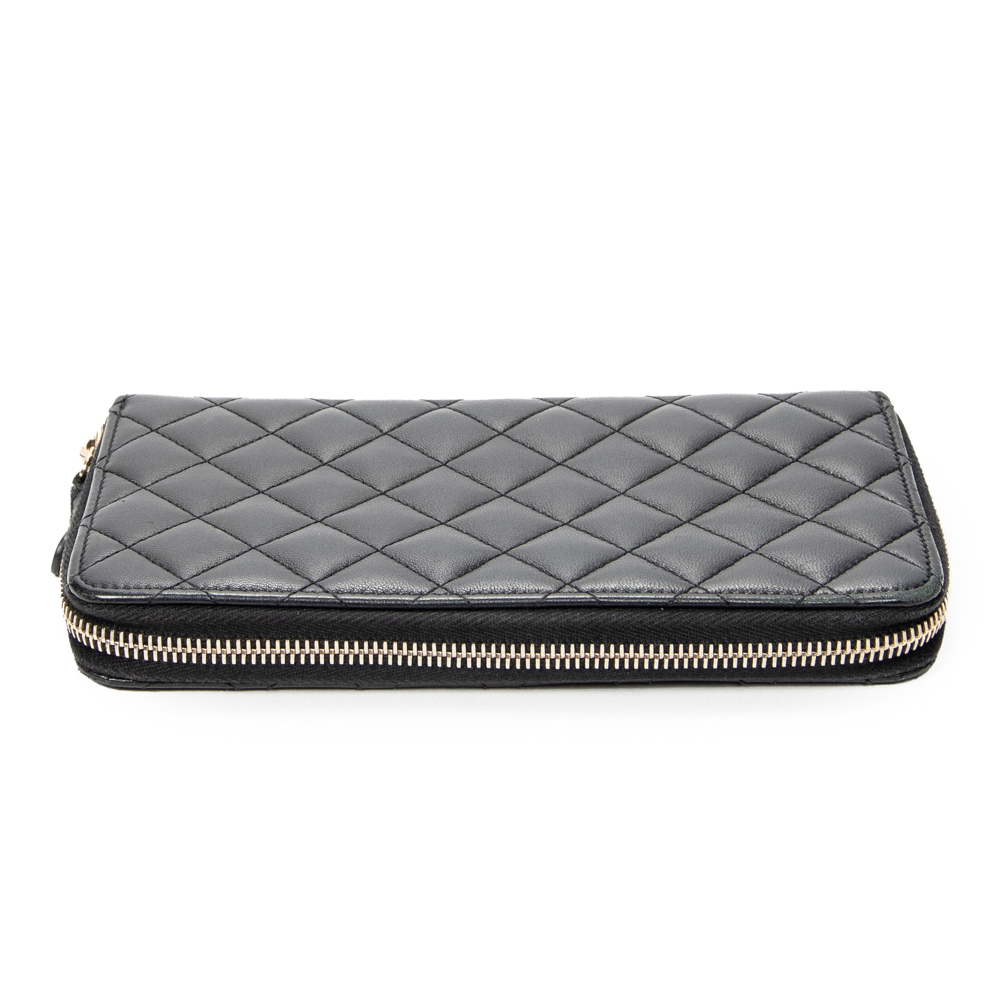 Wallet CC Zip Around Wallet Black Quilted Lambskin Leather