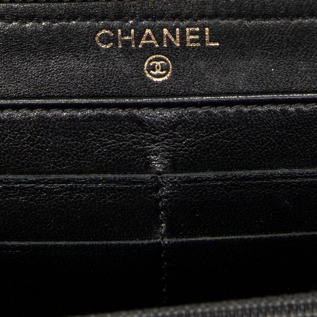 Wallet CC Zip Around Wallet Black Quilted Lambskin Leather