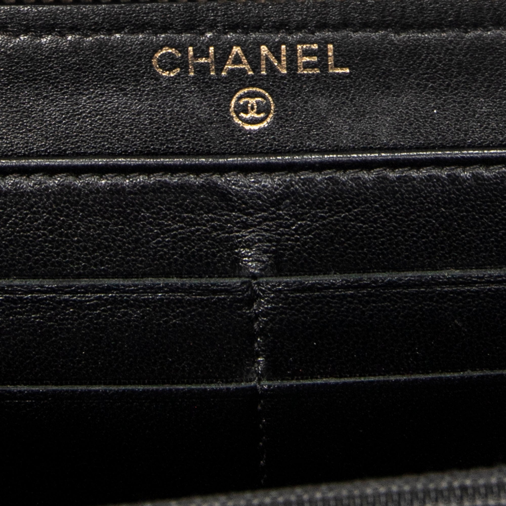 Wallet CC Zip Around Wallet Black Quilted Lambskin Leather