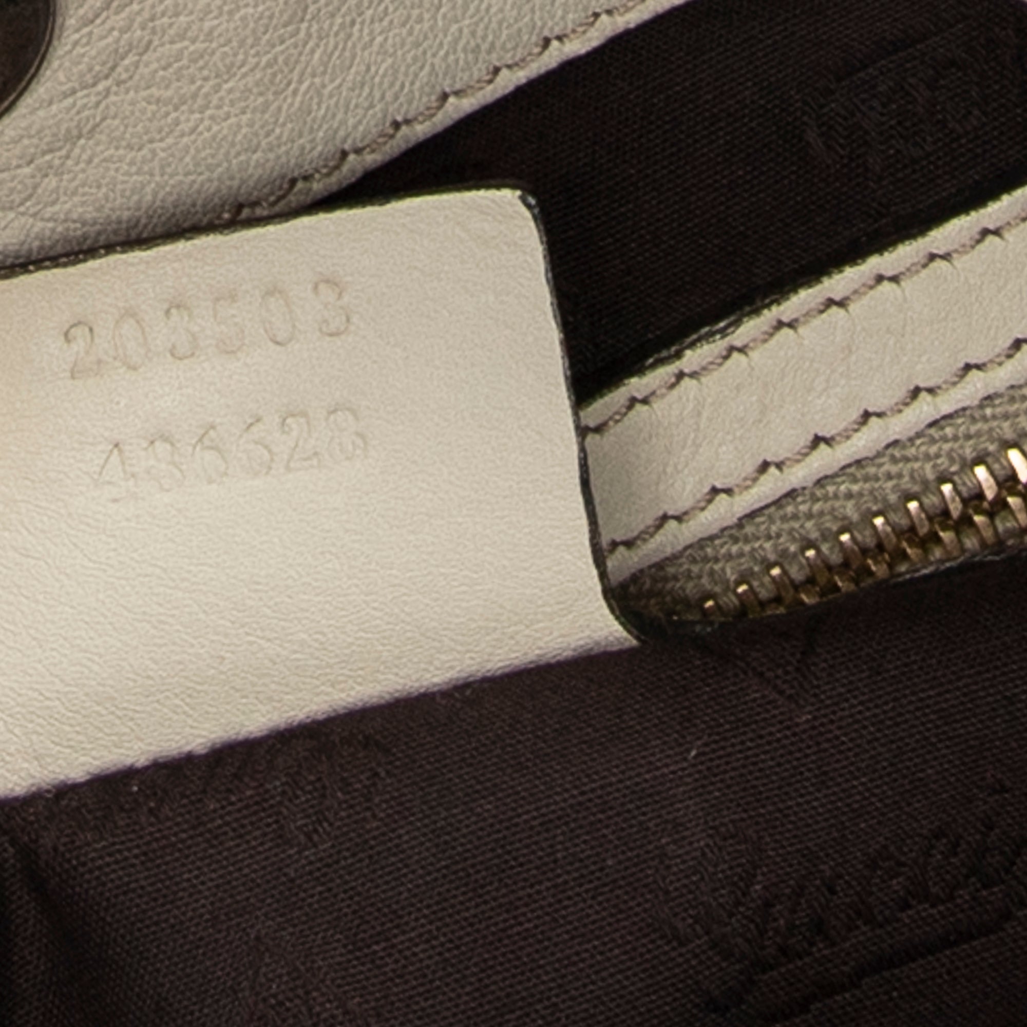 Shoulder Bag Charlotte Messenger Ivory Guccissima Leather