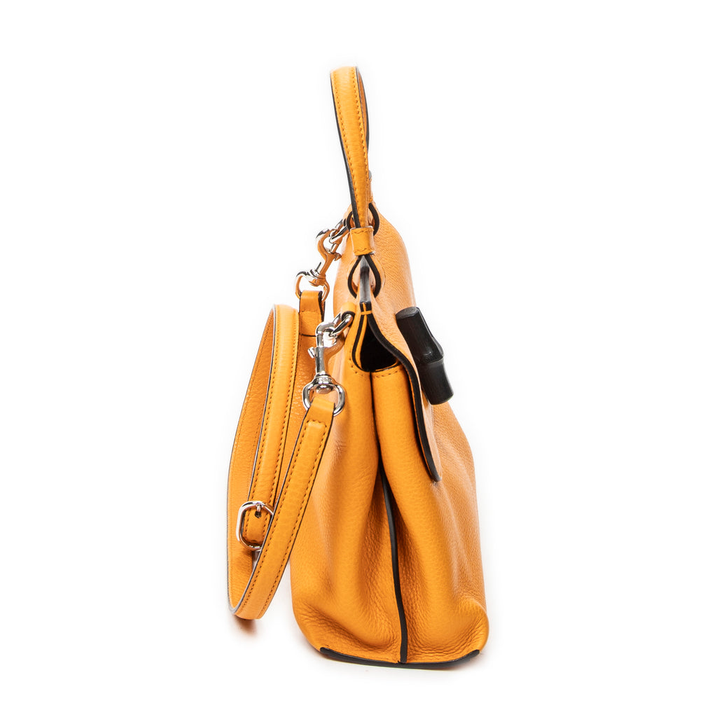 Sac porté épaule petit bambou quotidien anse supérieure cuir de veau grainé jaune moutarde