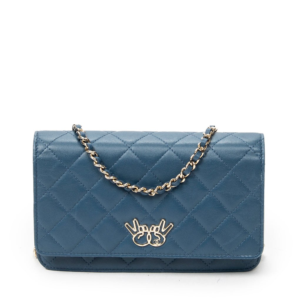 Shoulder Bag Emoticon Wallet on Chain Blue Quilted Lambskin Leather