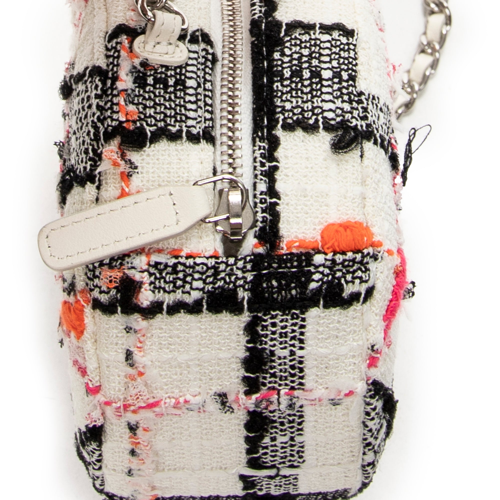 Shoulder Bag Mini CC Round Chain Crossbody White Quilted Tweed Canvas