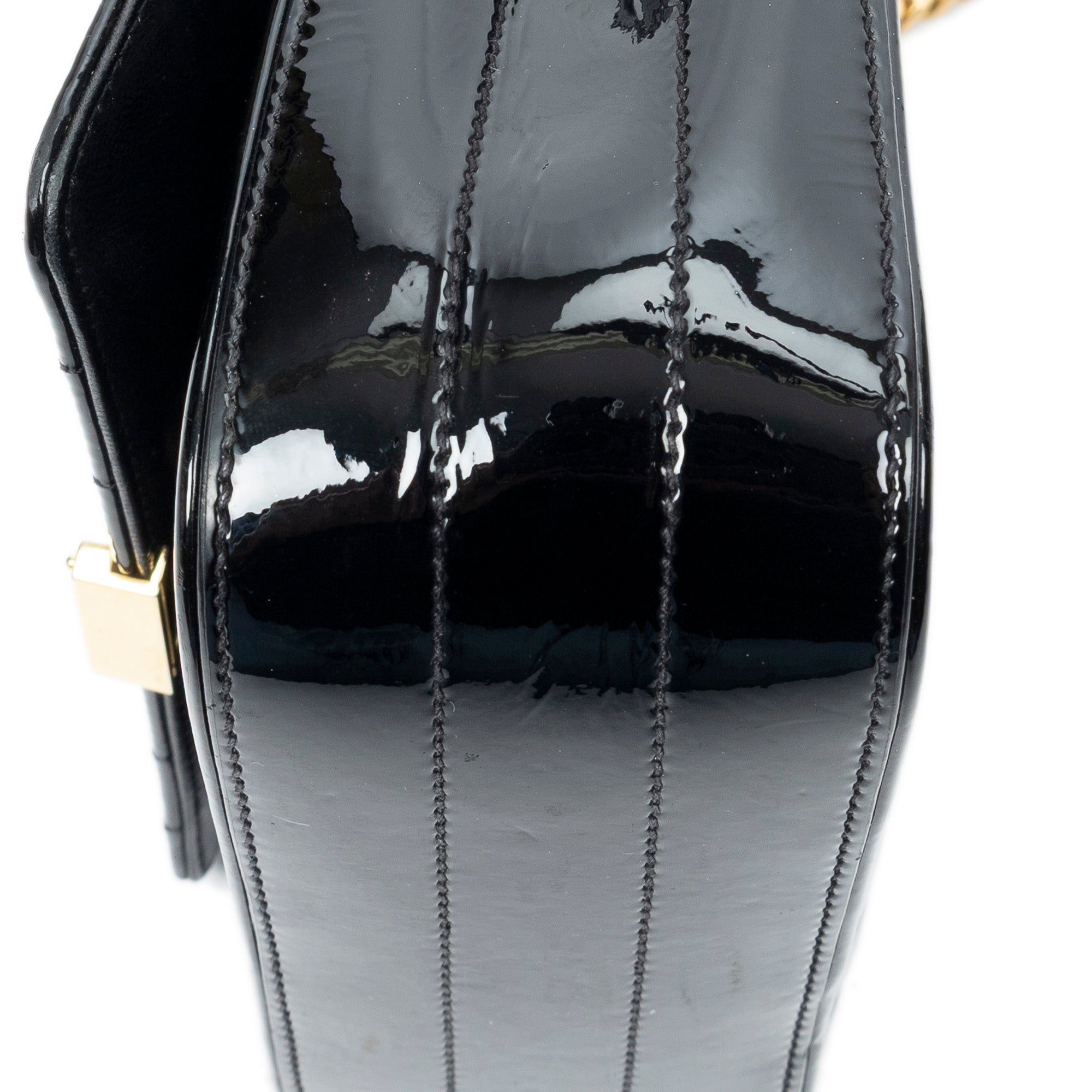Shoulder Bag Small Vicky Chain Crossbody Black Vertical Quilted Patent Leather