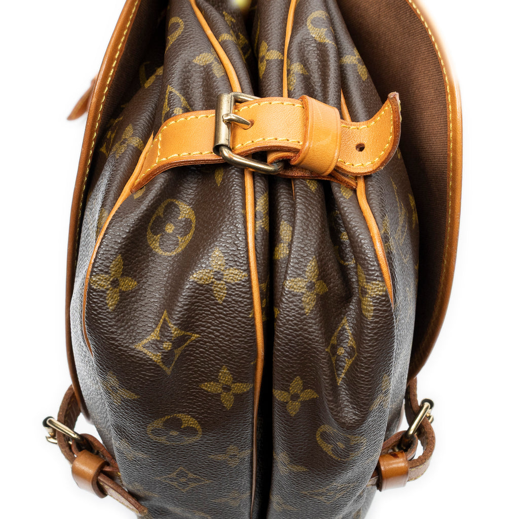 Sac Bandoulière Saumur MM Toile Monogram Marron