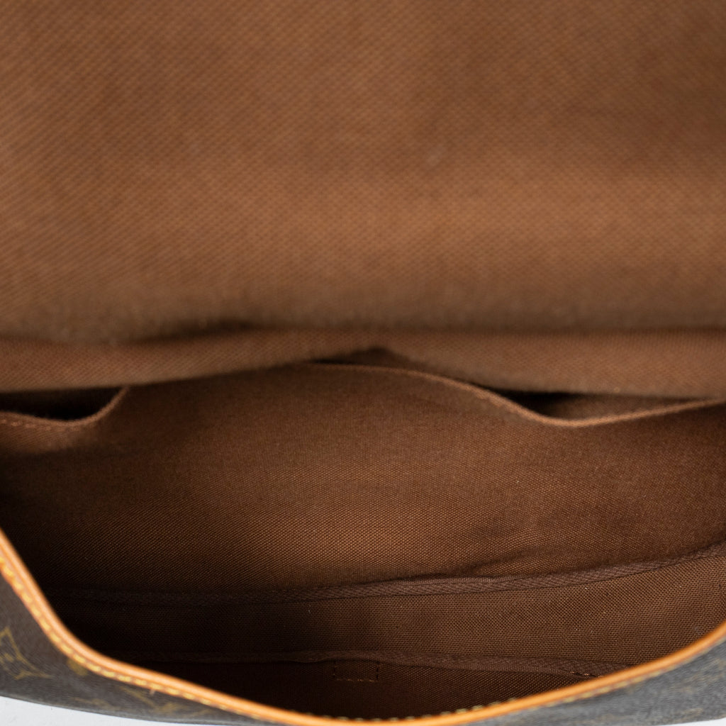 Sac Bandoulière Saumur MM Toile Monogram Marron