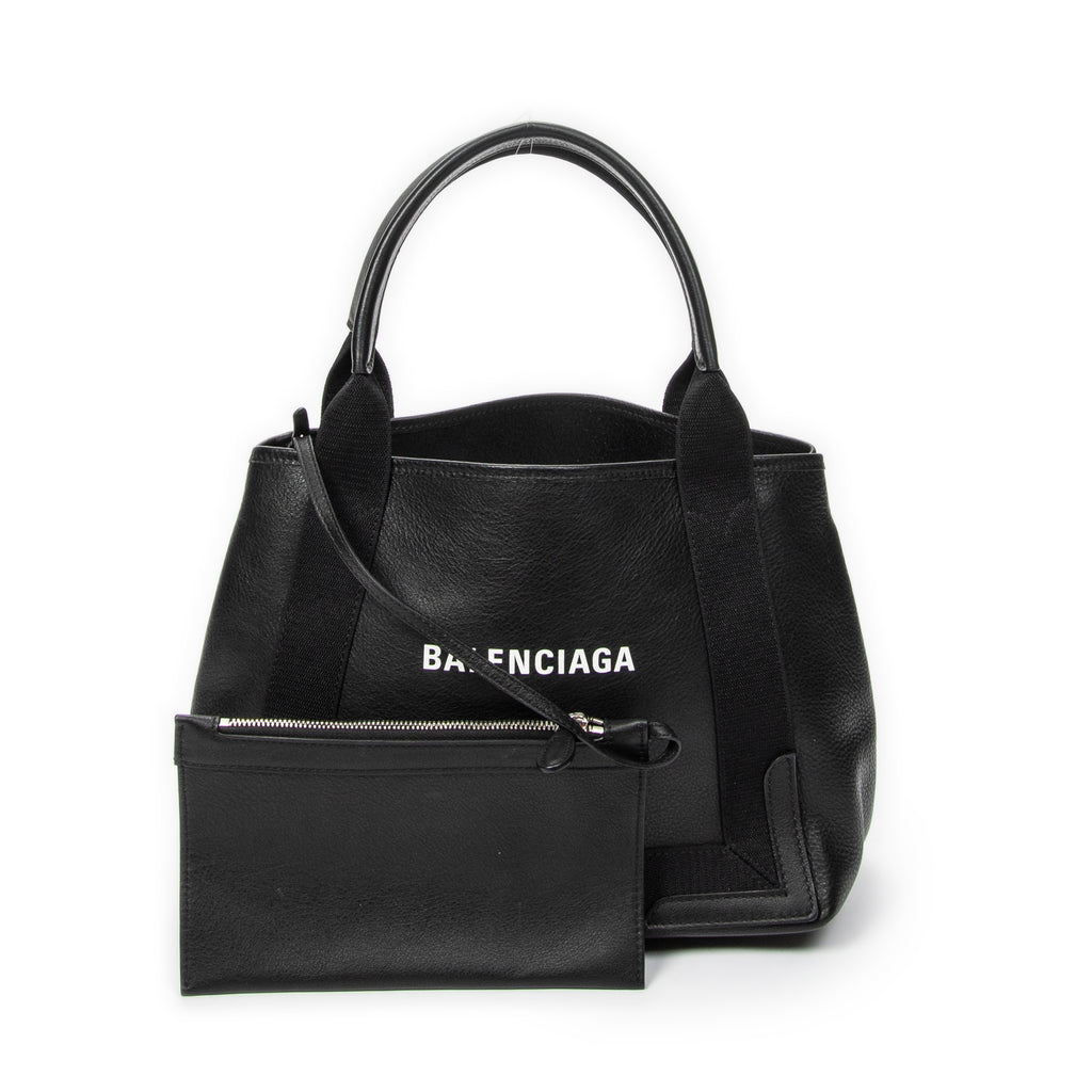 Shoulder Bag Small Navy Cabas Black Grained Leather