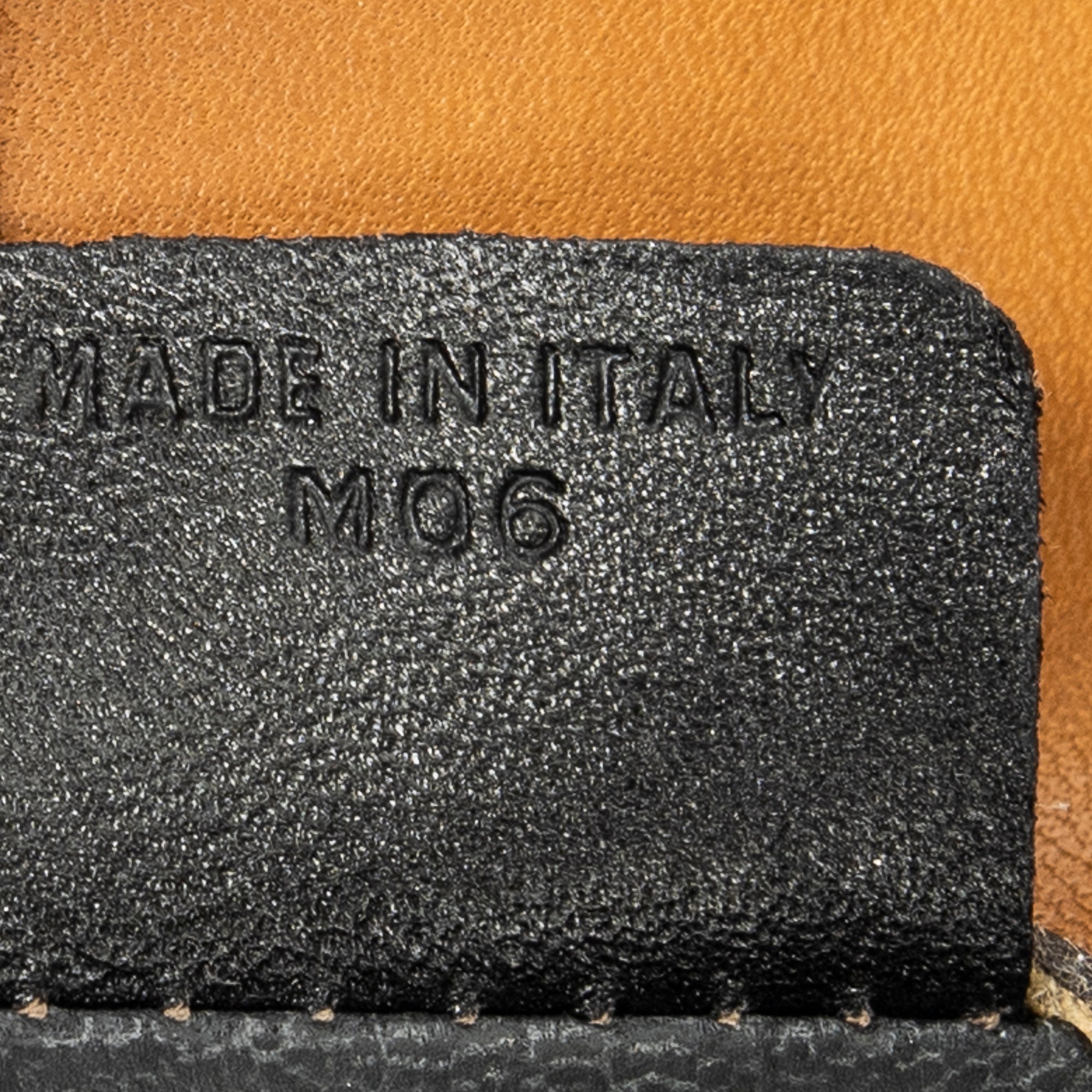 Clutch Macadam Flap Clutch Black Calfskin Leather