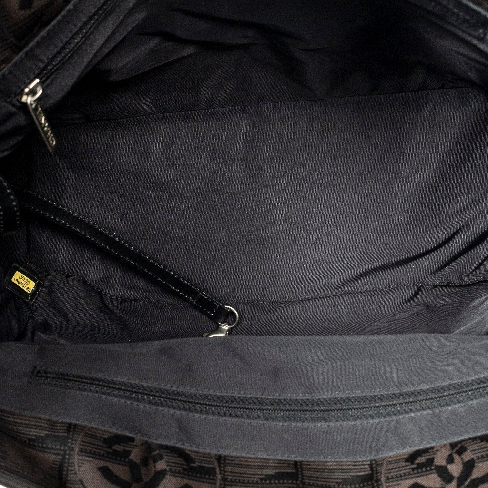Shoulder Bag New Travel Line Small Shopping Tote Dark Brown New Travel Line Print Nylon Canvas