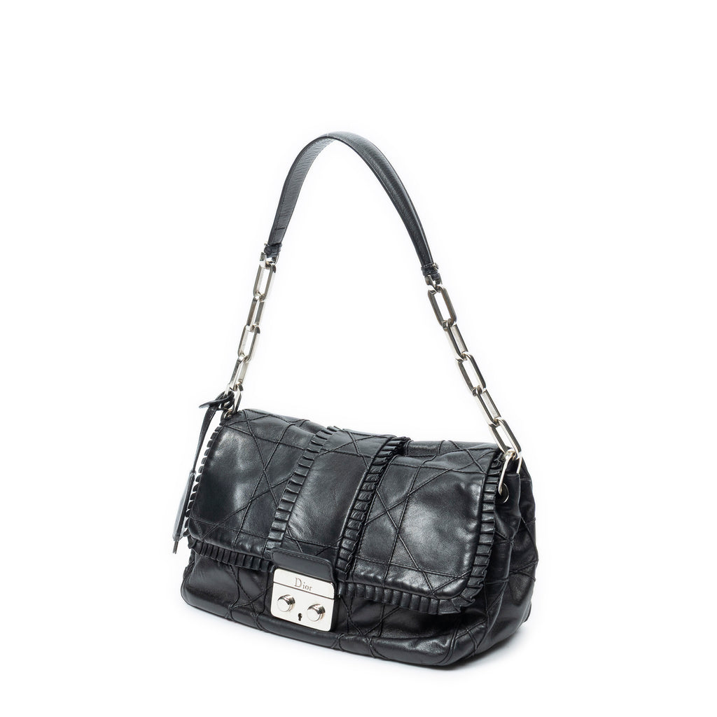 Shoulder Bag New Lock Ruffle Flap Black Cannage Lambskin Leather