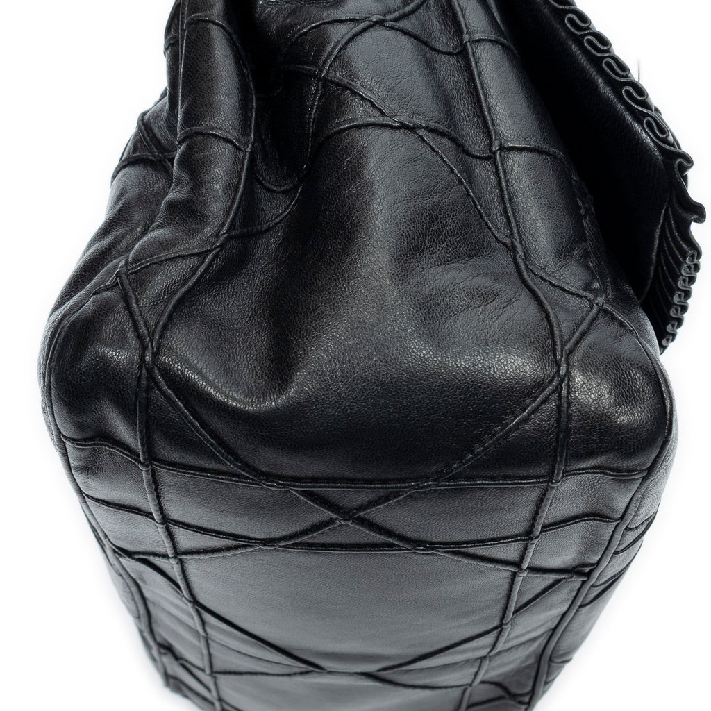 Shoulder Bag New Lock Ruffle Flap Black Cannage Lambskin Leather