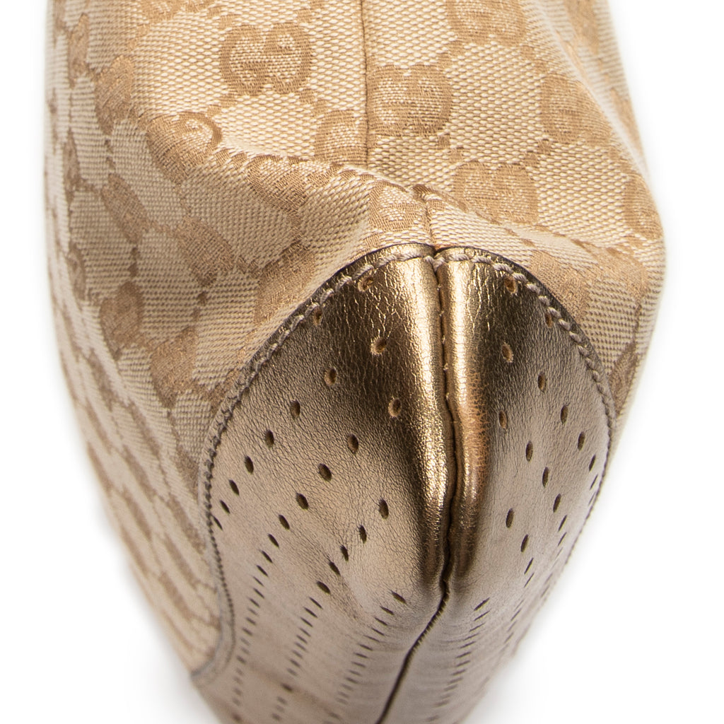 Bolso bandolera mediano de lona con monograma beige