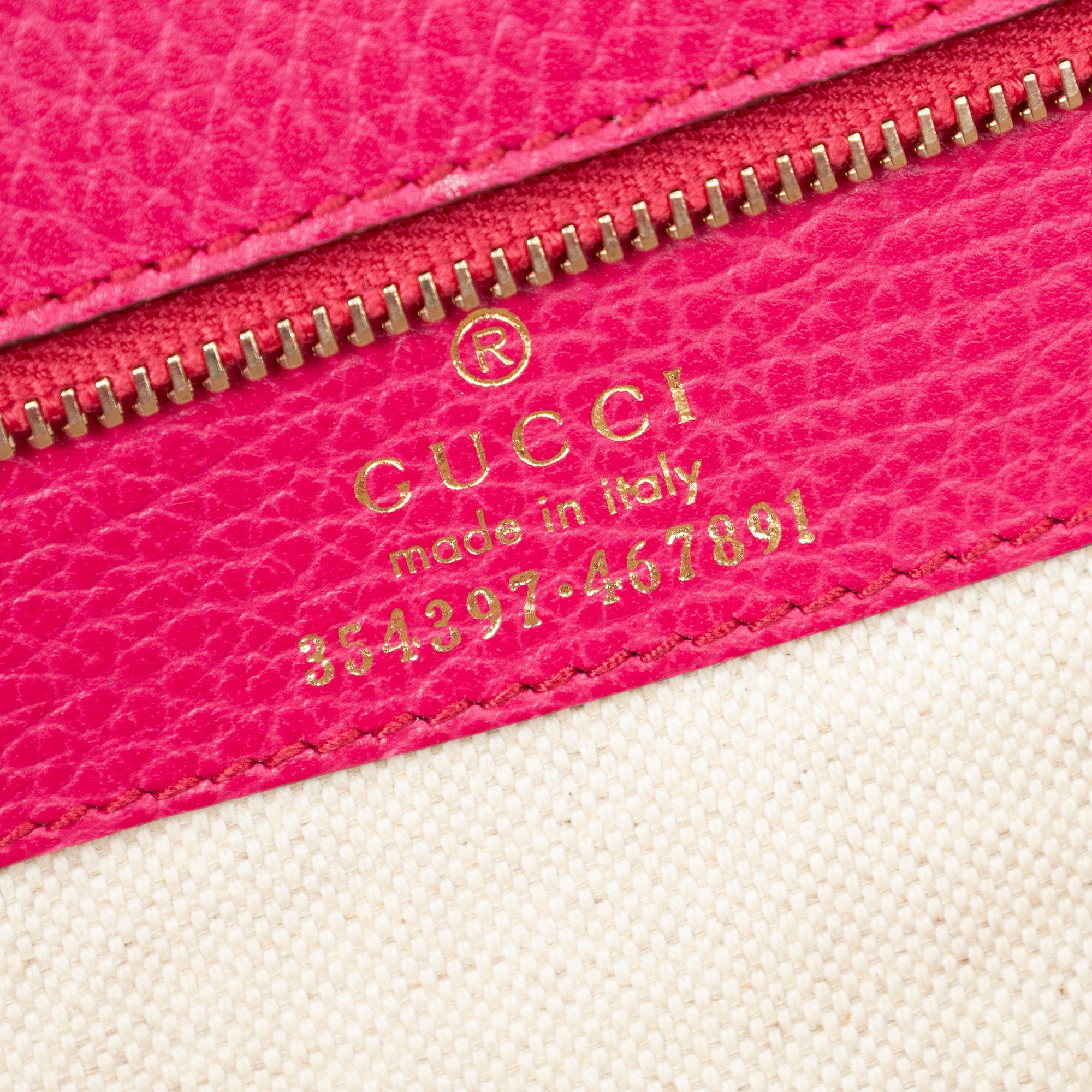 Bolso de hombro mediano Swing Tote Piel de becerro graneada rosa