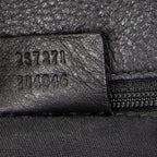 Bolso de hombro con cordón, tote vertical, lona de nailon monogramada negra