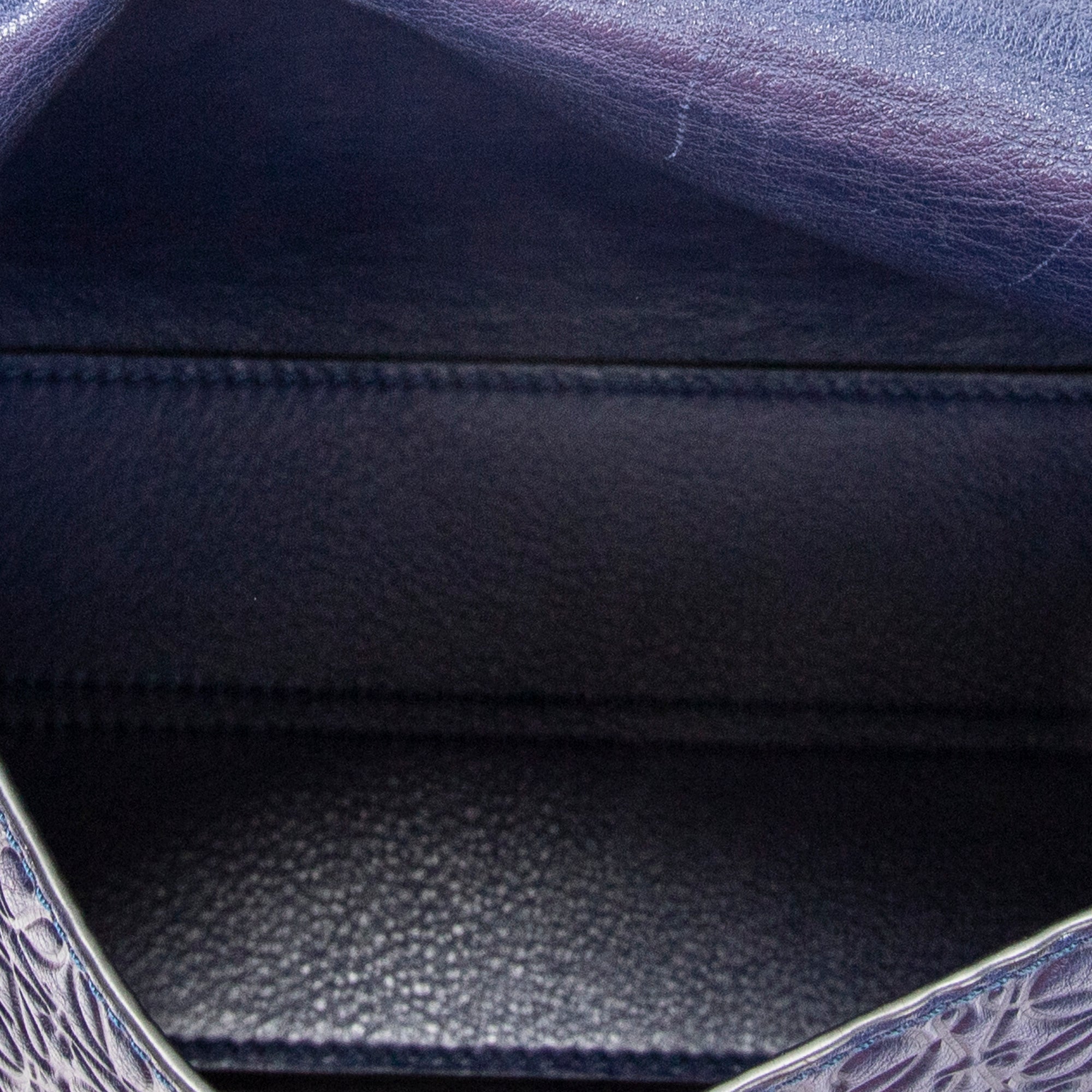 Shoulder Bag Anagram Avenue Crossbody Navy Anagram Embossed Leather