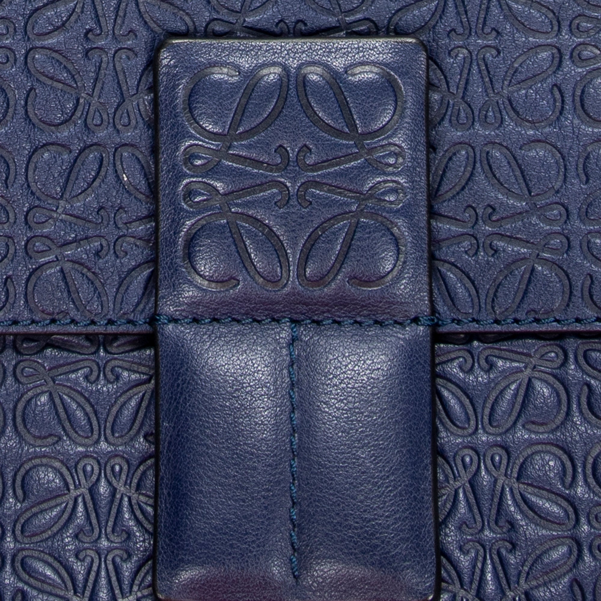 Shoulder Bag Anagram Avenue Crossbody Navy Anagram Embossed Leather