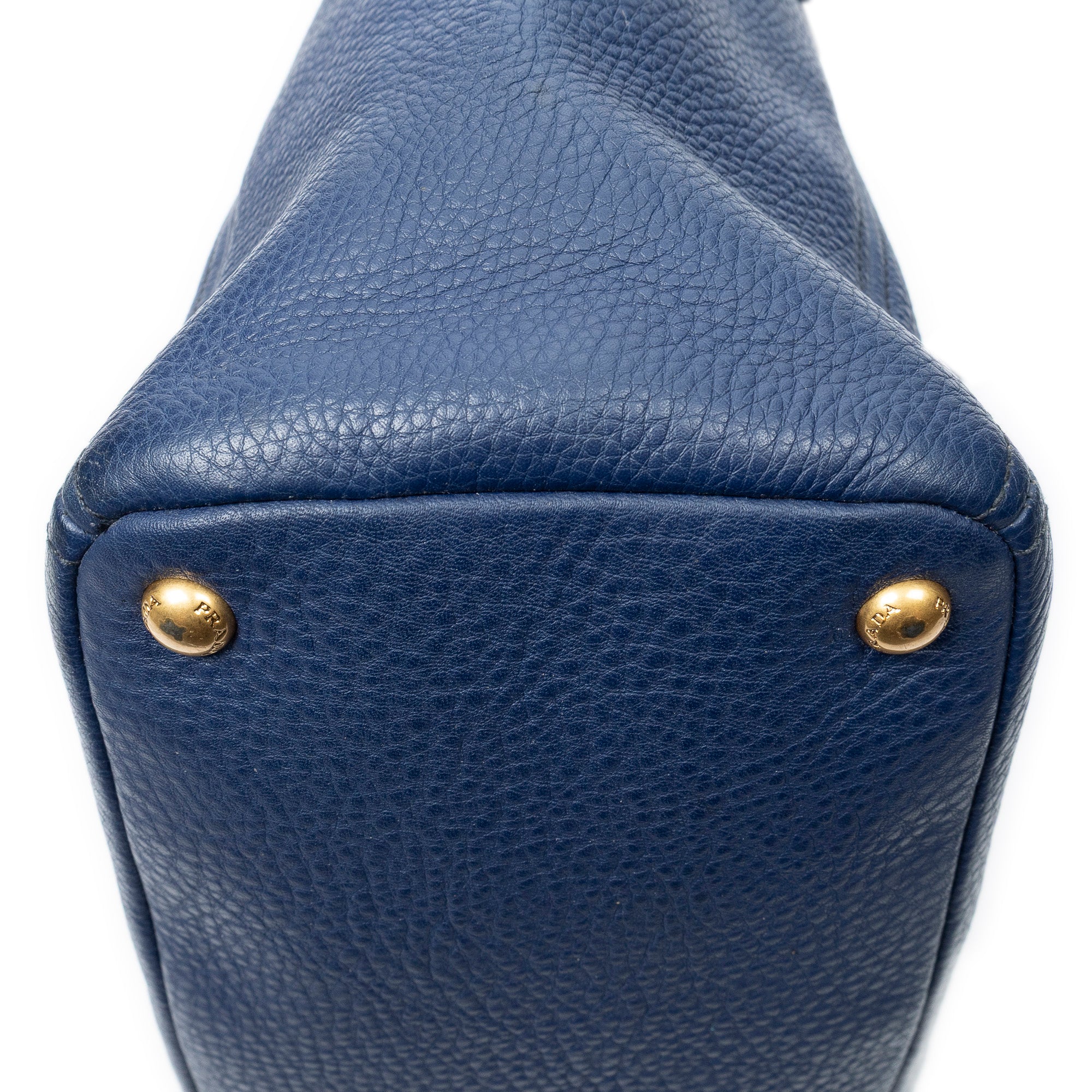 Shoulder Bag Side Pocket Shopping Tote Navy Vitello Daino Leather
