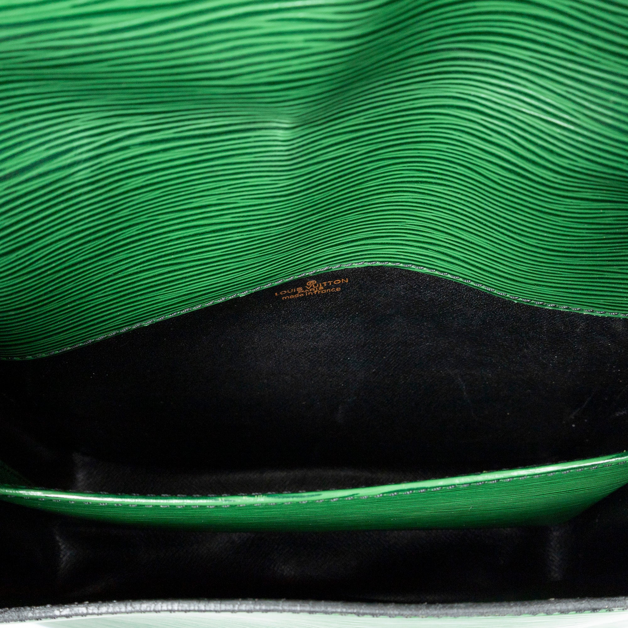 Shoulder Bag Cartouchiere Black Stitching MM Green Epi