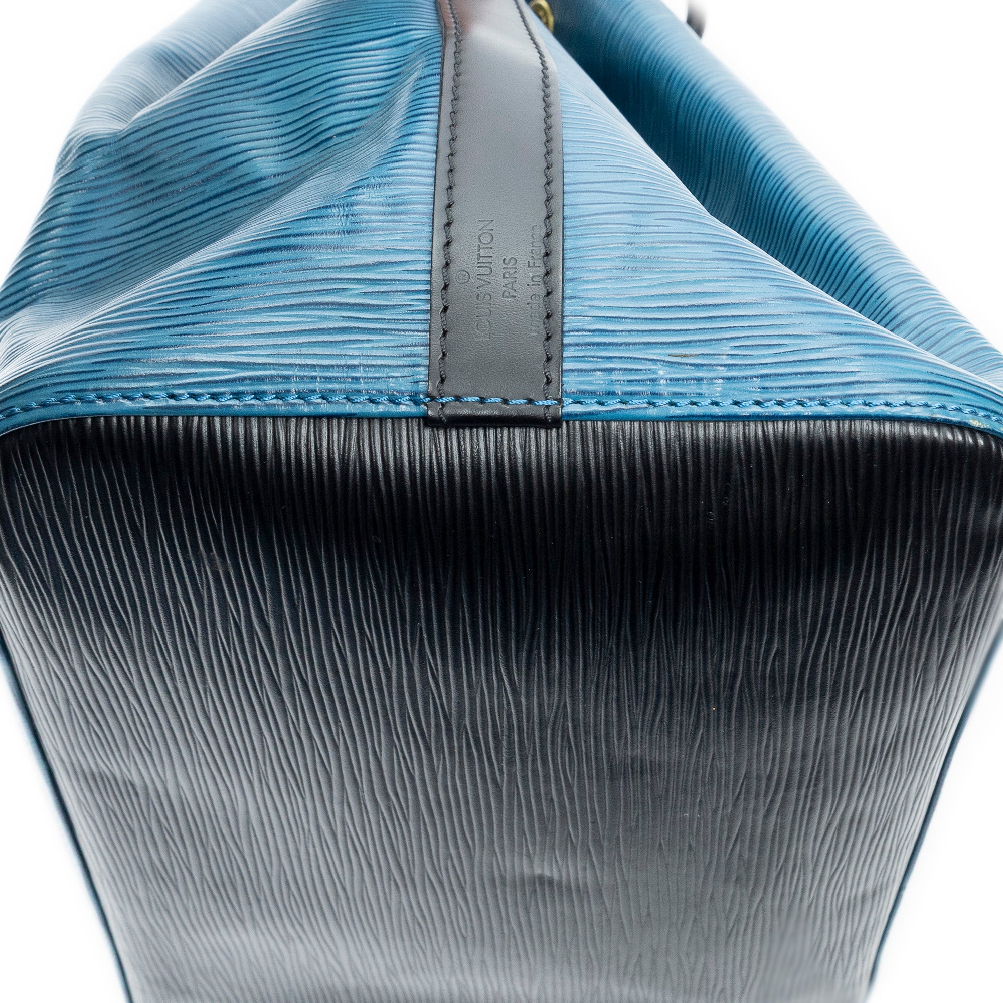 Shoulder Bag Noe Bicolor PM Blue Epi