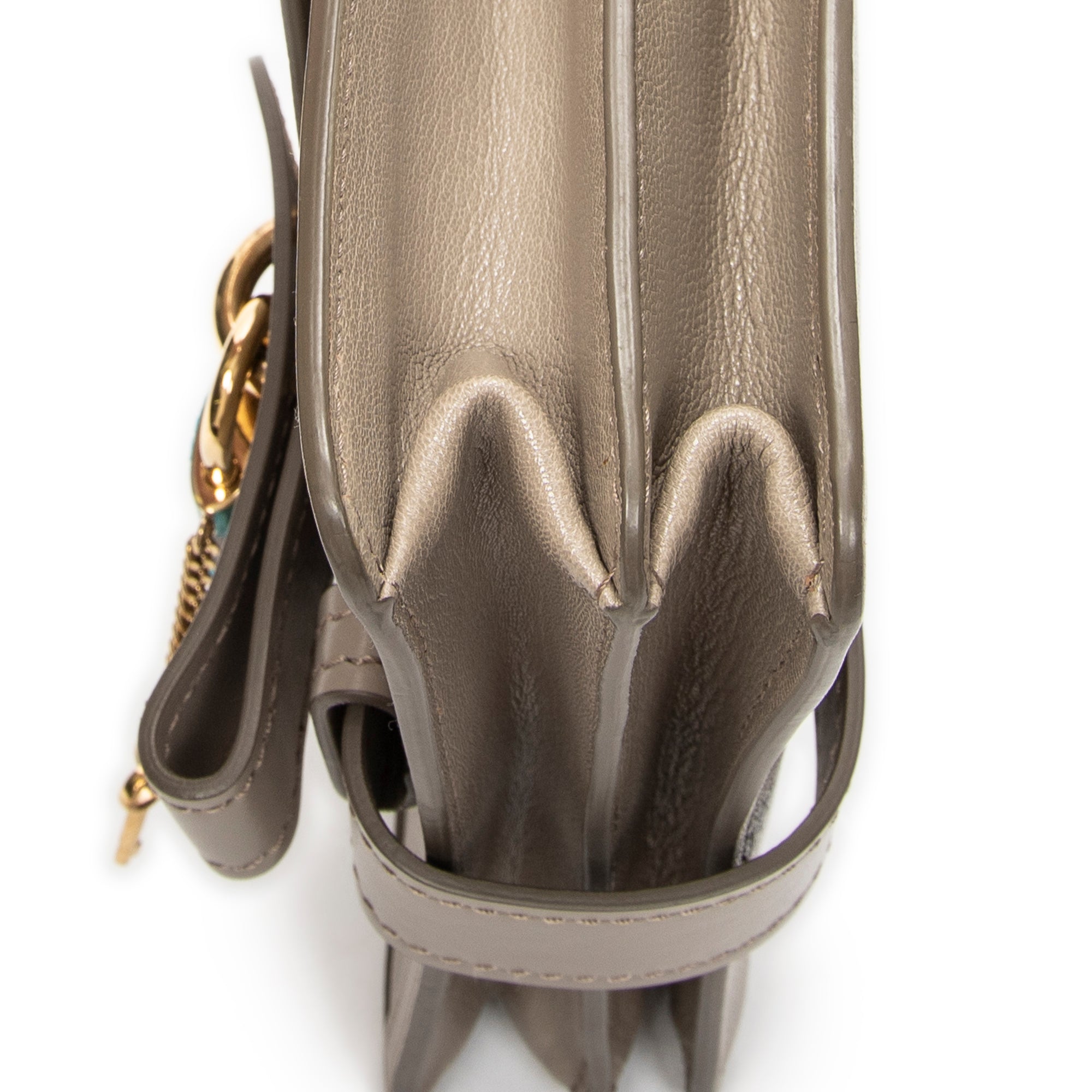 Shoulder Bag Aby Lock Chain Crossbody Taupe Goatskin Leather